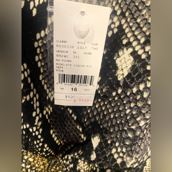 Melanie Lynne snake print top - Picture 3 of 5